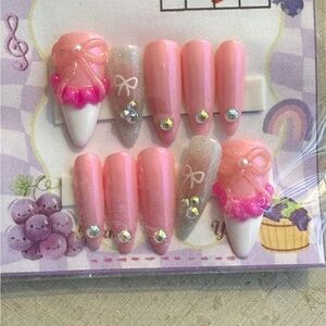 Pink and White  Nail Art Set‎